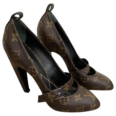 louis vuitton canada stores shoes|louis vuitton canada sale.